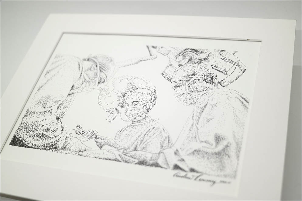 _Surgeons in operating room. Lenskiy.org