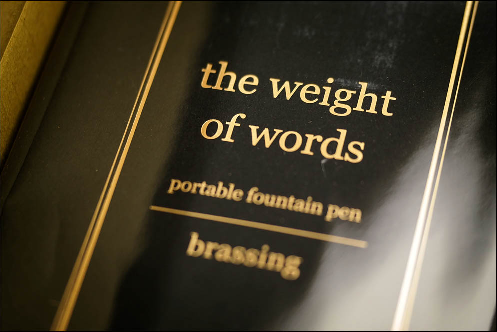 Ystudio Brussing portable fountain pen (unpacking). Lenskiy.org